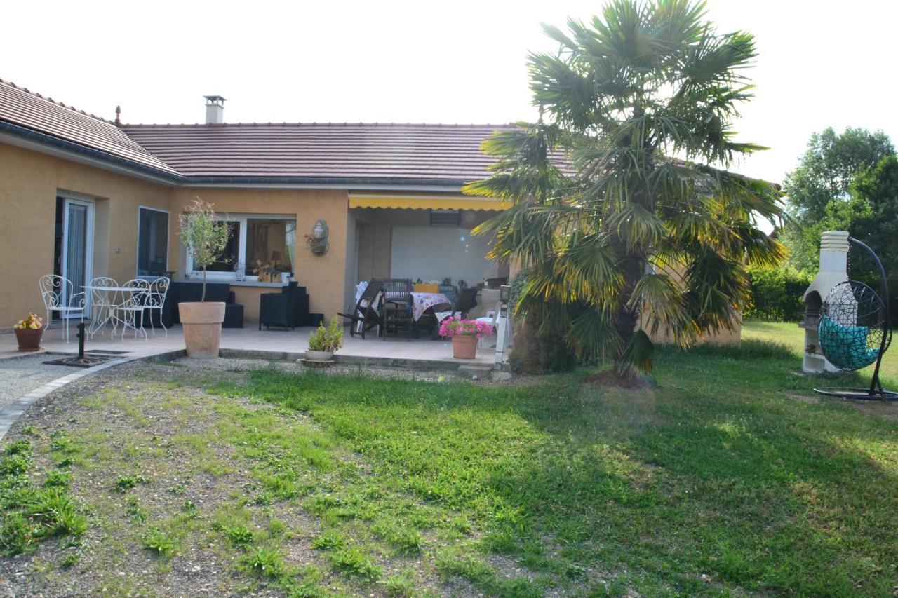 Bed and Breakfast Alaguyauder Le Kota Chatillon-sur-Broue Exteriér fotografie